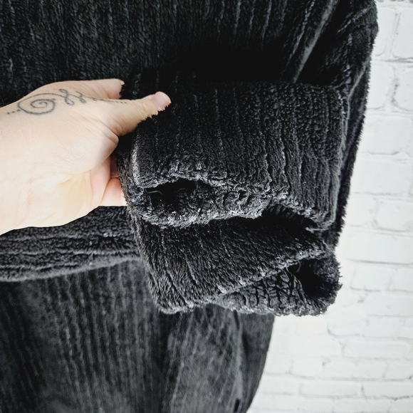 HANNA ANDERSSON | faux fur teddy button up lined lightweight jacket - Picture 5 of 8